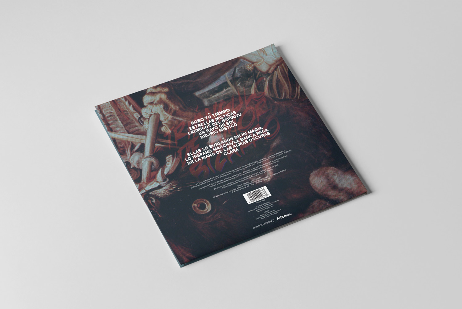 Triangulo de Amor Bizarro cover design by Diego Delgado